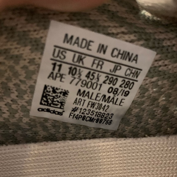 Yeezy Boost 350 V2 Citrin - Picture 5 of 6